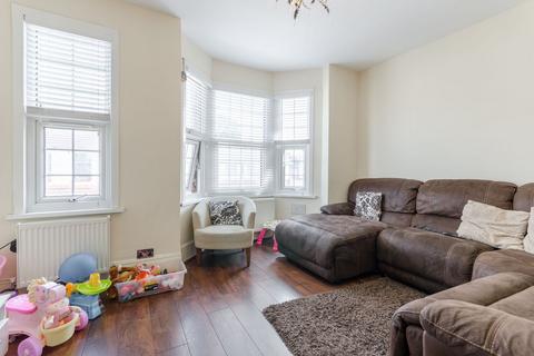 Edinburgh Road, Walthamstow, London, E17