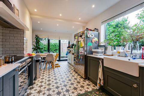 3 bedroom semi-detached house for sale, Weston Road, Bromley, BR1