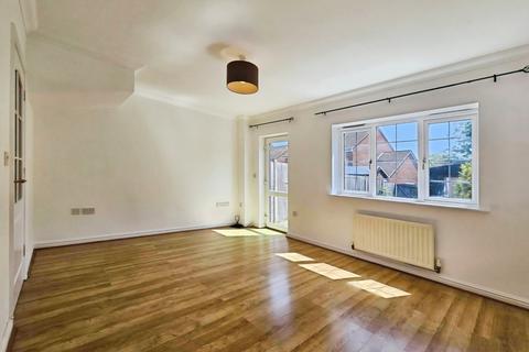 2 bedroom terraced house for sale, Jupiter Lane, Kingsnorth