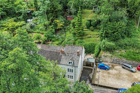 3 bedroom end of terrace house for sale, Inchbrook, Stroud, Gloucestershire, GL5
