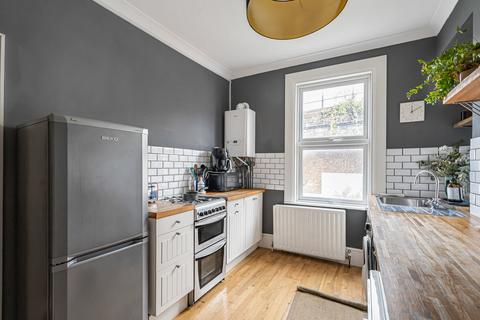 2 bedroom apartment for sale, Coldharbour Lane, London, SW9
