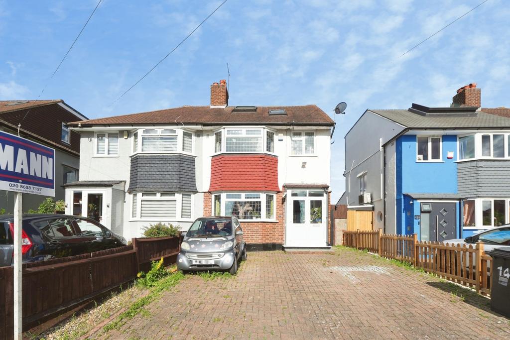 4 bedroom semi-detached house for sale