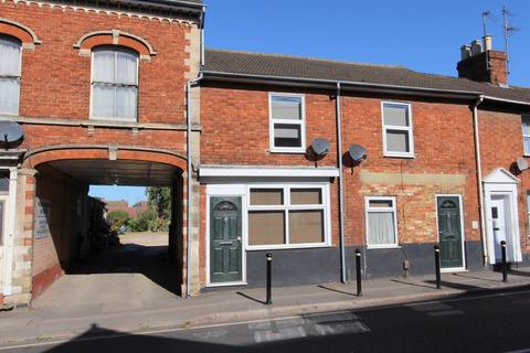 2 bedroom house to rent, Hockliffe Street, Leighton Buzzard