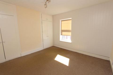 2 bedroom house to rent, Hockliffe Street, Leighton Buzzard