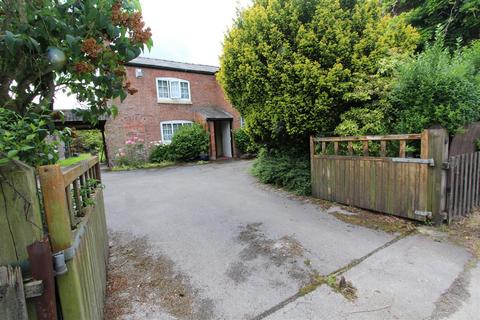 3 bedroom cottage for sale, Yew Tree House, Lymm Road, Little Bollington, Altrincham