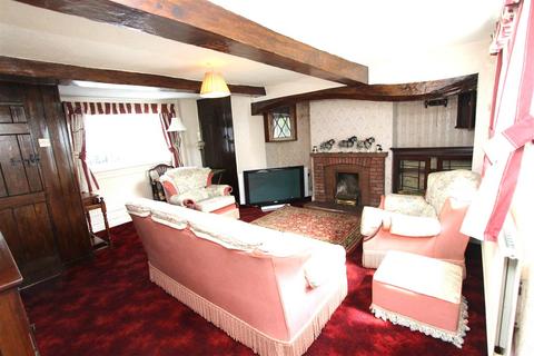 3 bedroom cottage for sale, Yew Tree House, Lymm Road, Little Bollington, Altrincham