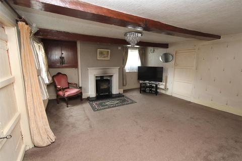 3 bedroom cottage for sale, Yew Tree House, Lymm Road, Little Bollington, Altrincham