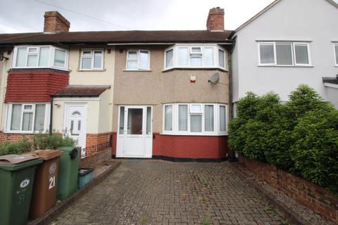 Buckland Way, Worcester Park KT4