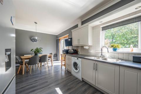 2 bedroom house for sale, Downie Park, Dundee