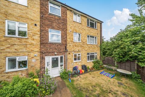 2 bedroom apartment for sale, Terence Court, Nuxley Road, Belvedere