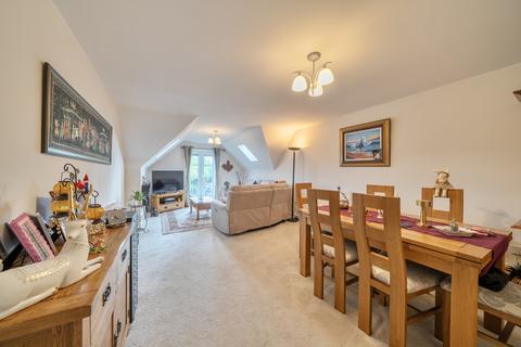2 bedroom apartment for sale, Fairfield Road, Uxbridge