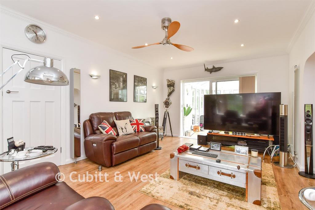 Shirley Drive, Hove, East Sussex - View 5