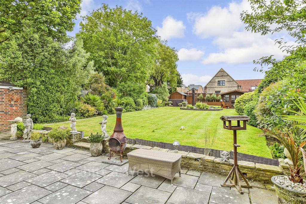 Shirley Drive, Hove, East Sussex - View 3