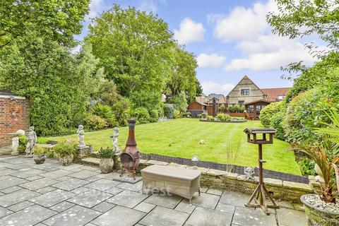 5 bedroom detached house for sale, Shirley Drive, Hove, East Sussex