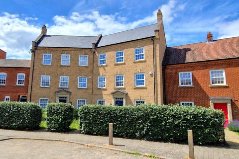 4 bedroom townhouse for sale, Saxon Way, Great Denham, Bedford