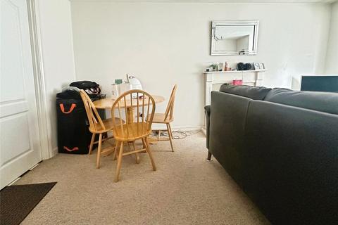 1 bedroom flat for sale, Larkspur Gardens, Luton, Bedfordshire, LU4