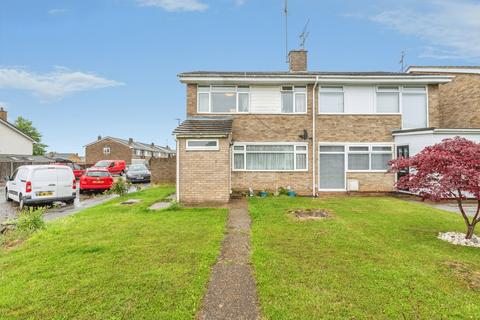 4 bedroom semi-detached house for sale, Hollyford, Billericay, Essex, CM11