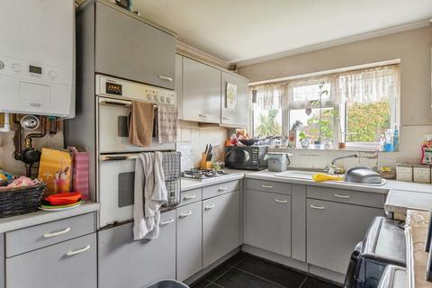 4 bedroom semi-detached house for sale, Hollyford, Billericay, Essex, CM11