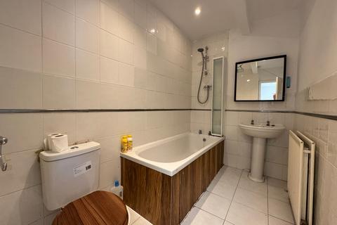 3 bedroom terraced house for sale, Wyncote Court, Newcastle Upon Tyne, NE7