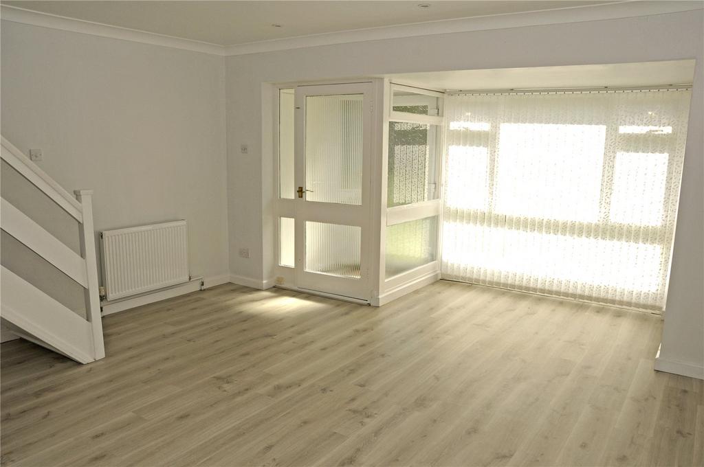 House in London, Farnborough Park, Locksbottom - View 3