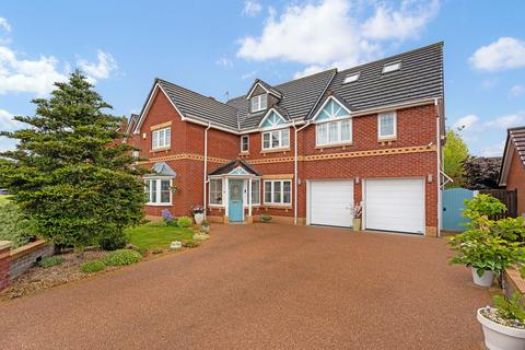 5 bedroom detached house for sale, Fox Bank Close, Widnes WA8