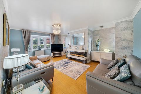 5 bedroom detached house for sale, Fox Bank Close, Widnes WA8