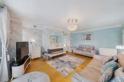 5 bedroom detached house for sale, Fox Bank Close, Widnes WA8