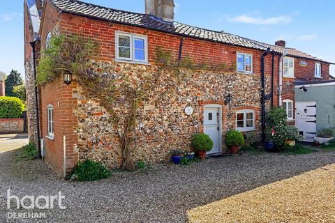 2 bedroom cottage for sale, The Street, Bawdeswell