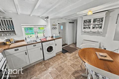 2 bedroom cottage for sale, The Street, Bawdeswell