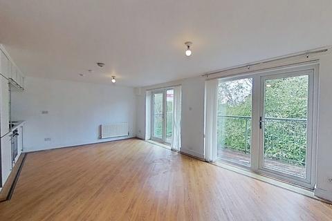 2 bedroom flat to rent, Lochburn Gate, Glasgow, G20