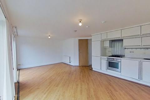 2 bedroom flat to rent, Lochburn Gate, Glasgow, G20
