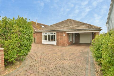 3 bedroom bungalow for sale, Seaview Road, Greatstone, New Romney, Kent, TN28