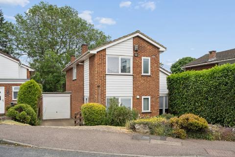 4 bedroom detached house for sale, Arnett Way, Rickmansworth, Hertfordshire, WD3