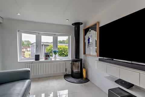 1 bedroom park home for sale, Dungells Lane, Yateley, GU46