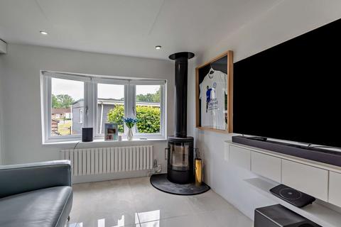 1 bedroom park home for sale, Dungells Lane, Yateley, GU46