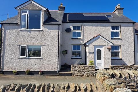 4 bedroom detached house for sale, Holyhead Mountain, Holyhead, Anglesey, LL65