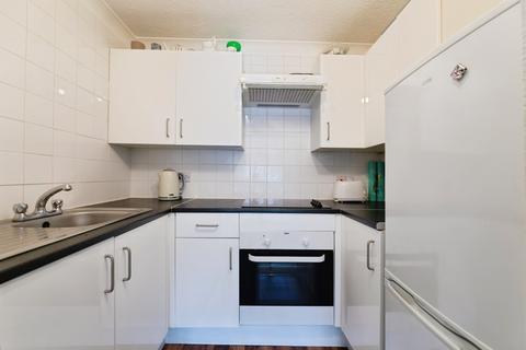1 bedroom apartment for sale, New Jubilee Court, Woodford Green IG8