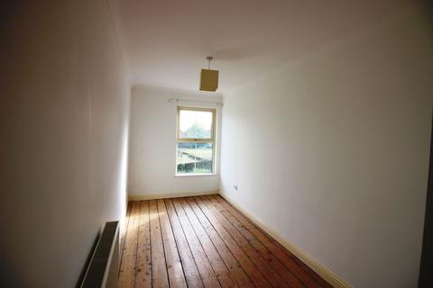 2 bedroom semi-detached house to rent, High Street, Bream GL15