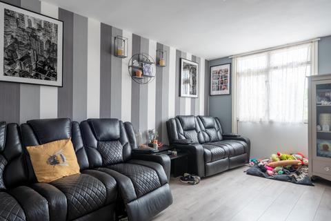 3 bedroom terraced house for sale, Cavill Place, Hull HU3