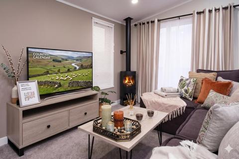 2 bedroom lodge for sale, Wilberfoss YO41