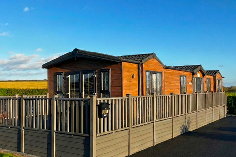 2 bedroom lodge for sale, York YO10
