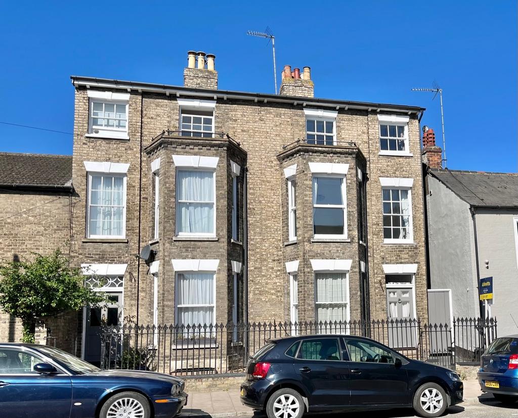 4 bedroom house to rent