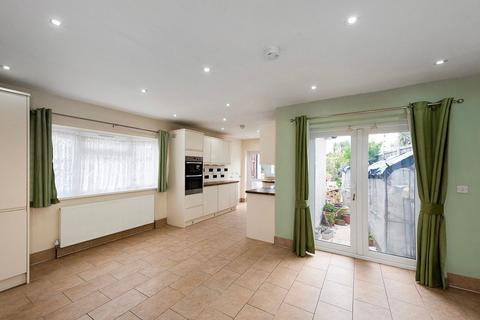 Bow Arrow Lane, Dartford, DA1