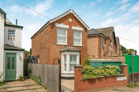 Gibbon Road, Kingston Upon Thames KT2