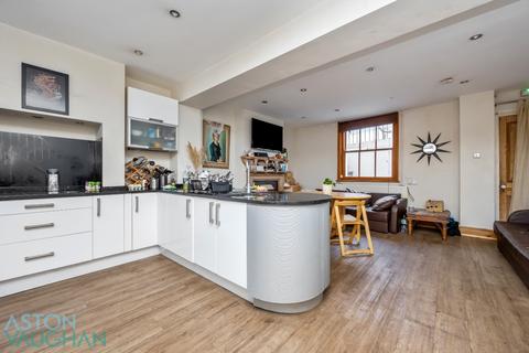 1 bedroom apartment to rent, 26 Clifton Hill, East Sussex BN1