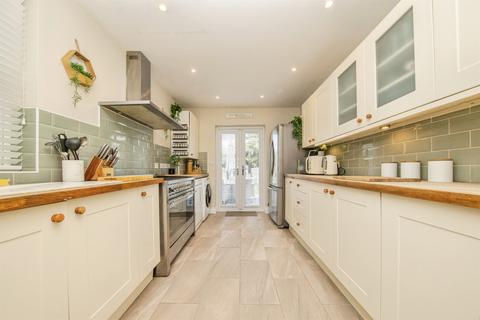 3 bedroom end of terrace house for sale, Freehold Road, IPSWICH