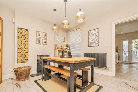 3 bedroom end of terrace house for sale, Freehold Road, IPSWICH