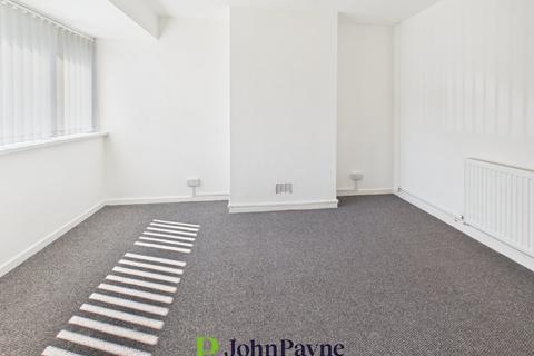 3 bedroom terraced house to rent, Sheriff Avenue, Canley, Coventry, CV4