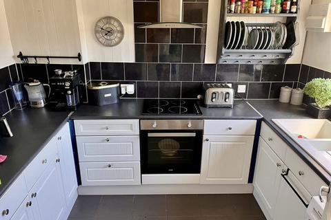 2 bedroom terraced house for sale, Lanes End, Totland Bay, PO39