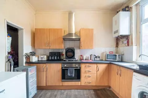 3 bedroom terraced house for sale - Widok 4